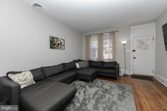 8 Wynnewood Ave in Haddon Township, NJ - Building Photo - Building Photo