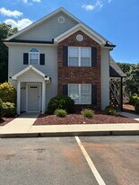 475 Ross St, Unit 475 Ross St Apt A in Asheboro, NC - Building Photo