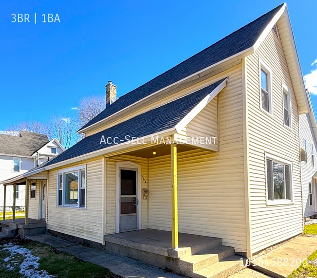 property at 564 Fremont Ave NW