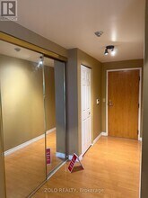 7 Concorde Pl in Toronto, ON - Building Photo - Building Photo