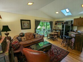 3 Wild Rose Ln in Darien, CT - Foto de edificio - Building Photo