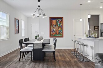 107 Firefly Cir in Bloomingdale, GA - Building Photo - Building Photo