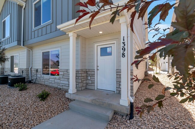 property at 1398 N Mdw Ln