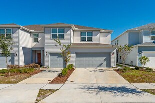 4758 Sparkling Shell Ave in Kissimmee, FL - Building Photo