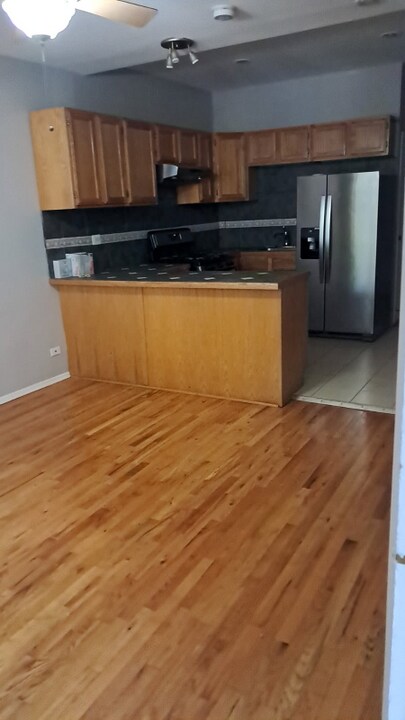 1524 W Cortez St in Chicago, IL - Building Photo