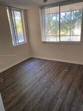 4035 W McNab Rd, Unit F202 in Pompano Beach, FL - Building Photo - Building Photo