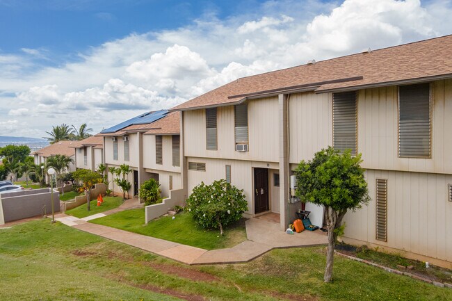 Makakilo Gardens I in Kapolei, HI - Foto de edificio - Building Photo