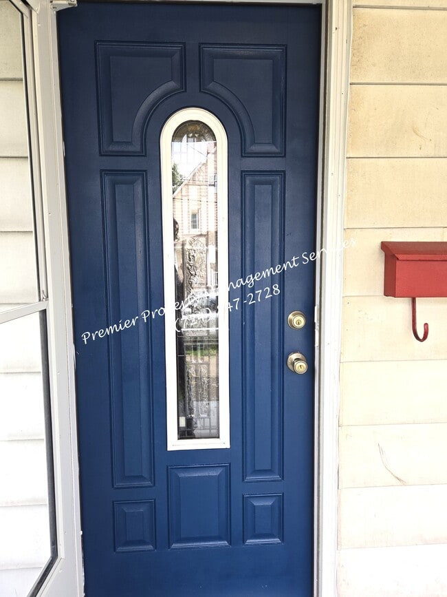 140 Jefferson Ave in Sharon, PA - Building Photo - Building Photo