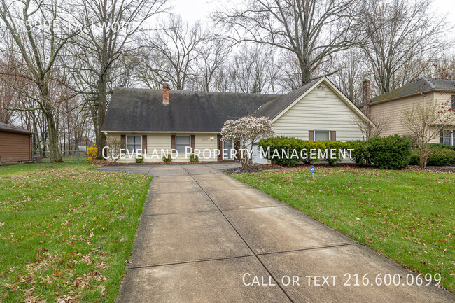 property at 25995 Tallwood Dr