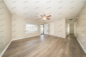 2601 Yorkshire Ave in Moore, OK - Building Photo - Building Photo