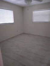 27681 Okeana St, Unit 7 in Bonita Springs, FL - Building Photo - Building Photo