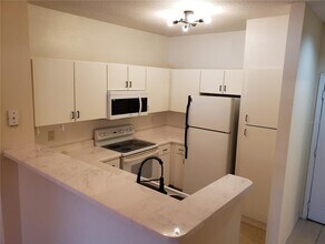 1910 E Palm Ave in Tampa, FL - Building Photo - Building Photo