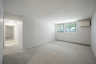 Johnson Parkway in St. Paul, MN - Foto de edificio - Interior Photo