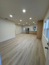 228 W Colorado Blvd in Monrovia, CA - Building Photo - Building Photo