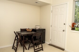 137 S 400 W in Hyrum, UT - Building Photo - Building Photo