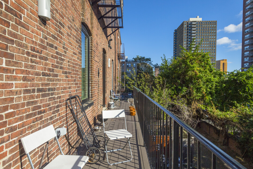 25 Worthington St, Unit 2 in Boston, MA - Building Photo