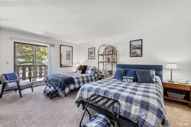 3322 Pine Hill Rd in South Lake Tahoe, CA - Building Photo - Building Photo