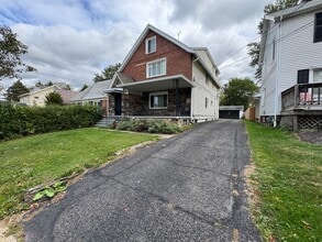 1405 Sheffield Rd in South Euclid, OH - Building Photo - Building Photo