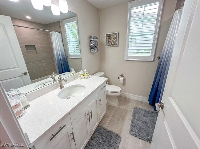 property at 220 Indies Dr E