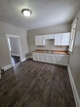 295 Mason Ave in Muskegon, MI - Foto de edificio - Building Photo