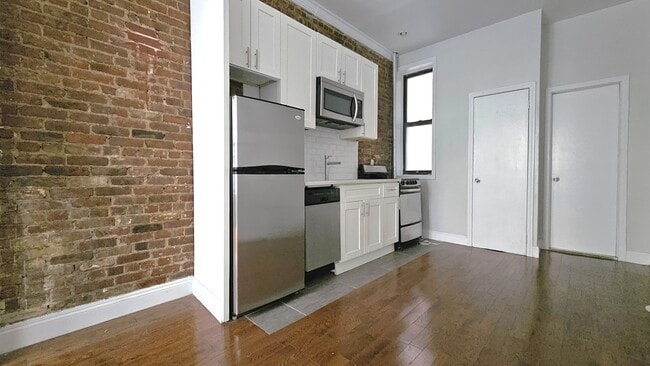 523 W 156th St in New York, NY - Building Photo - Building Photo