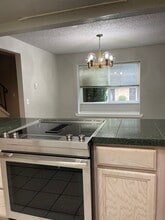 4422 176th St SW in Lynnwood, WA - Building Photo - Building Photo