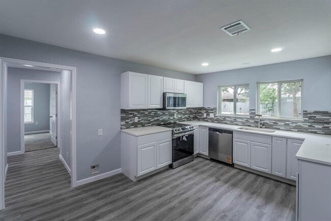 4118 Groton Dr in Houston, TX - Building Photo - Building Photo