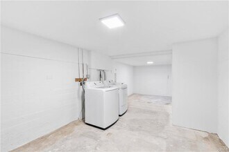 617 Lombardy Ln in Laguna Beach, CA - Building Photo - Building Photo