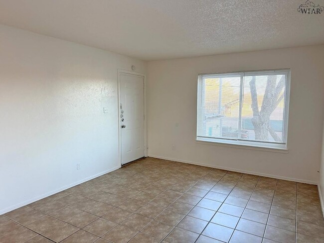 1611 Bell St in Wichita Falls, TX - Building Photo - Building Photo