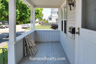 158 Bentley St in East Providence, RI - Building Photo - Building Photo