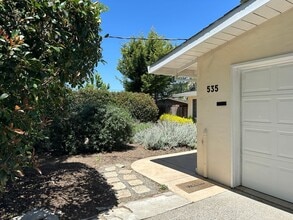 535 Sunset Pkwy in Novato, CA - Building Photo - Building Photo