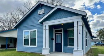 120 Smelker Ave in Beaumont, TX - Building Photo
