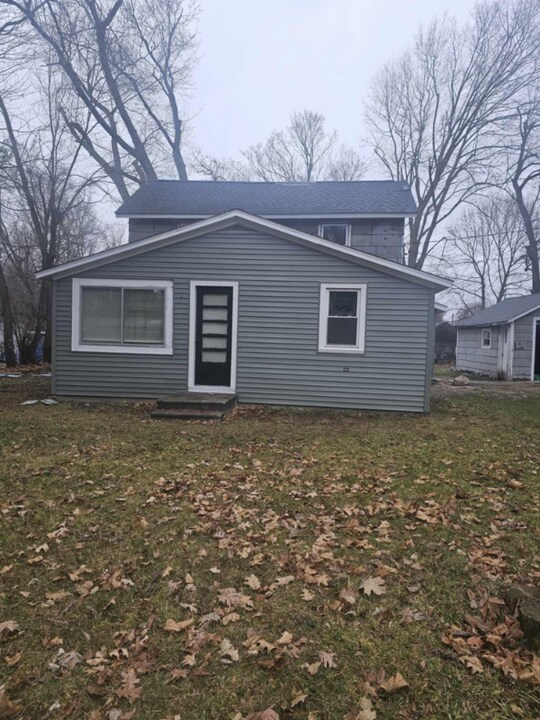 127 W Colfax St in Hastings, MI - Foto de edificio