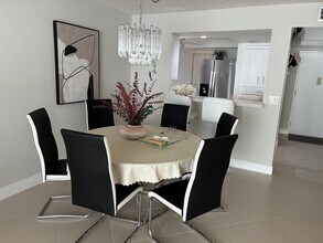 6200 NW 2nd Ave in Boca Raton, FL - Building Photo - Building Photo