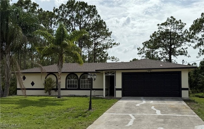 property at 913 Scott Ave