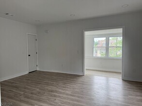 186 Harrison Ave in Montclair, NJ - Building Photo - Building Photo