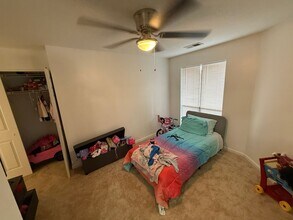 8183 Cedar Glen Dr in Charlotte, NC - Building Photo - Building Photo