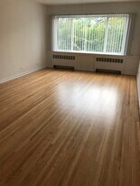 231 Ridge Ave, Unit 2 in Evanston, IL - Building Photo