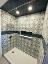 750 Academy Ave, Unit 2nd Floor in Providence, RI - Building Photo - Building Photo