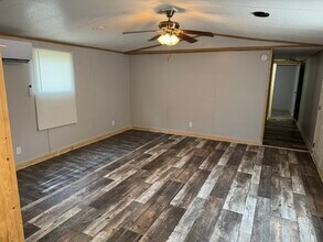 780 County Rd 2218 in Cleveland, TX - Building Photo - Building Photo