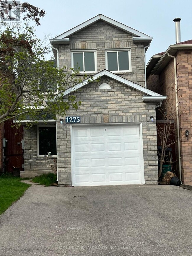 1275 Valerie Crescent