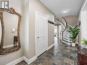 51 Hanson Crescent in Whitby, ON - Building Photo - Building Photo