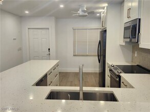 144 Pebble Shores Dr in Naples, FL - Building Photo - Building Photo