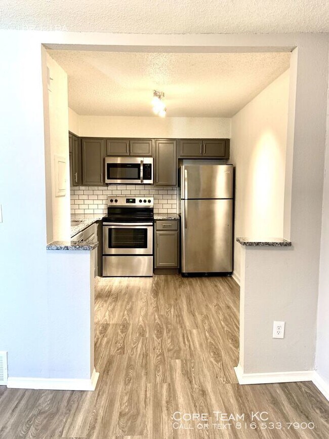 3618 Warwick Blvd-Unit -1BED in Kansas City, MO - Building Photo - Building Photo