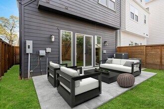 4226 Gibson St in Houston, TX - Building Photo - Building Photo