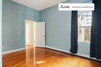 21 Highgate St photo'