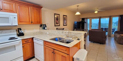 510 Fort Pickens Rd in Pensacola Beach, FL - Building Photo - Building Photo