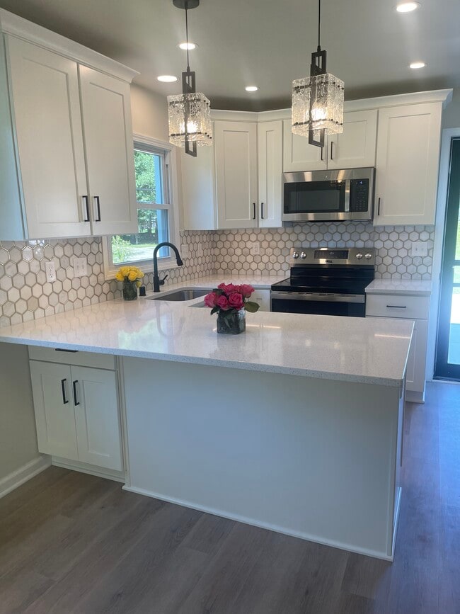 property at 5910 Teakwood Dr