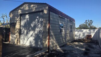 4115 W Comanche Ave in Tampa, FL - Building Photo