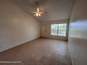 818 7 Gables Cir SE in Palm Bay, FL - Building Photo - Building Photo
